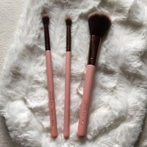 Luxie makeup brushes